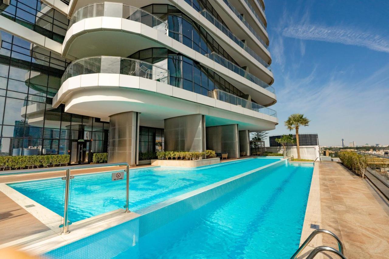 Fam Living - Rp Heights - 3 Mins Walk To Burj Khalifa & Dubai Mall Downtown Дубай Экстерьер фото