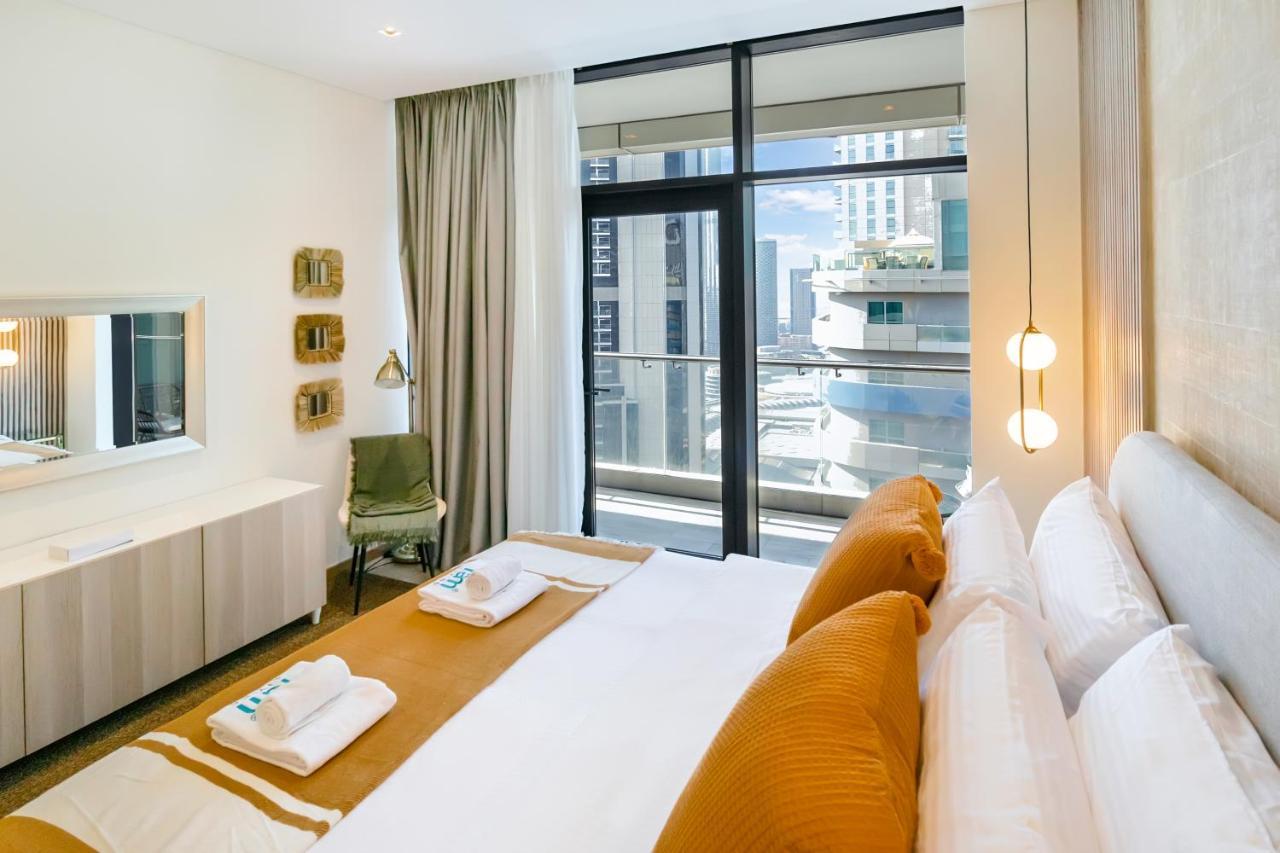 Fam Living - Rp Heights - 3 Mins Walk To Burj Khalifa & Dubai Mall Downtown Дубай Экстерьер фото