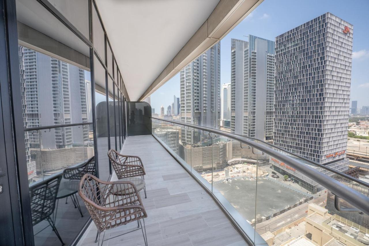 Fam Living - Rp Heights - 3 Mins Walk To Burj Khalifa & Dubai Mall Downtown Дубай Экстерьер фото
