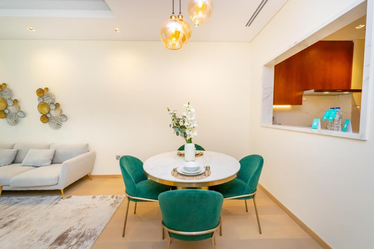 Fam Living - Rp Heights - 3 Mins Walk To Burj Khalifa & Dubai Mall Downtown Дубай Экстерьер фото