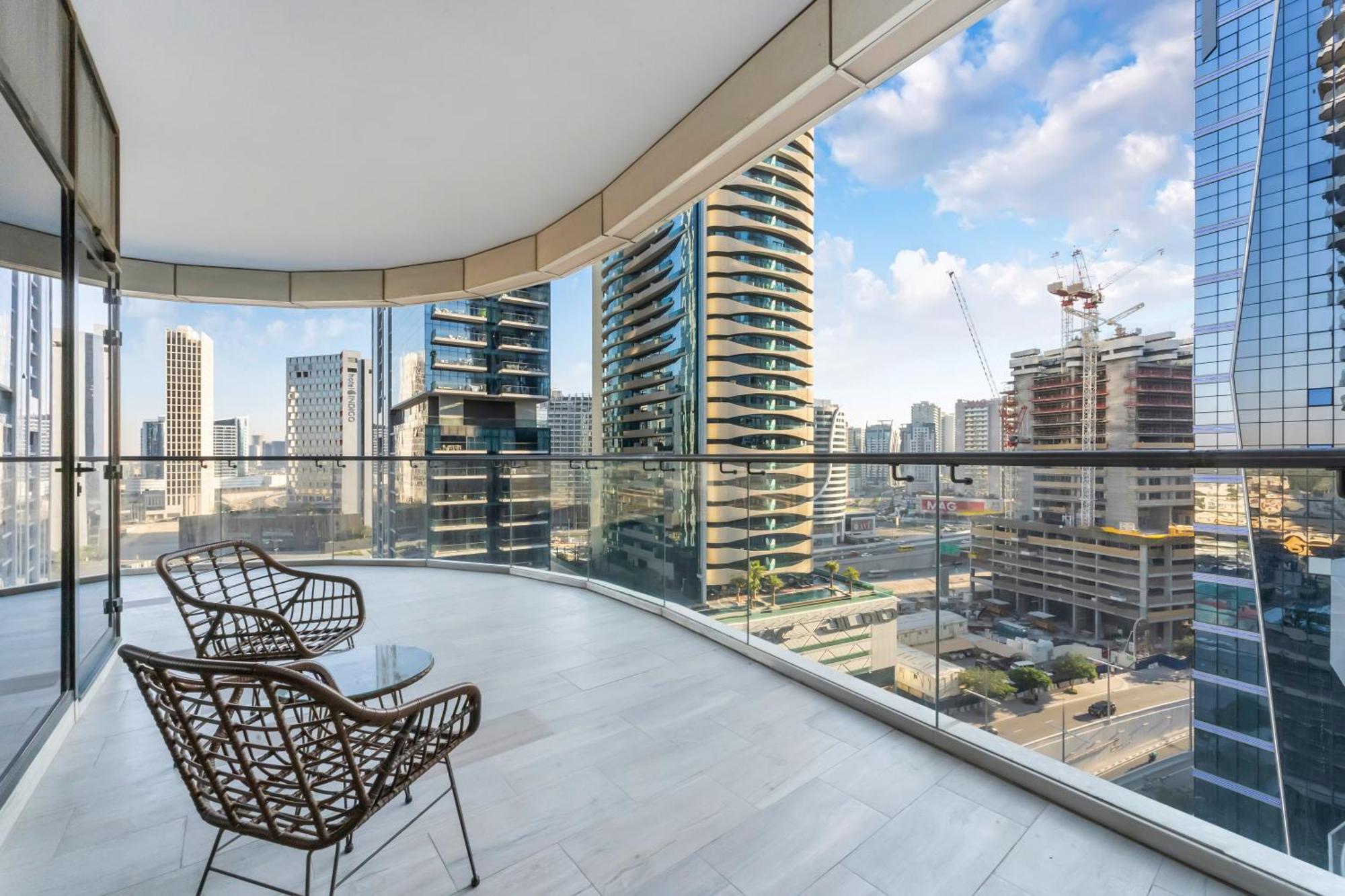 Fam Living - Rp Heights - 3 Mins Walk To Burj Khalifa & Dubai Mall Downtown Дубай Экстерьер фото
